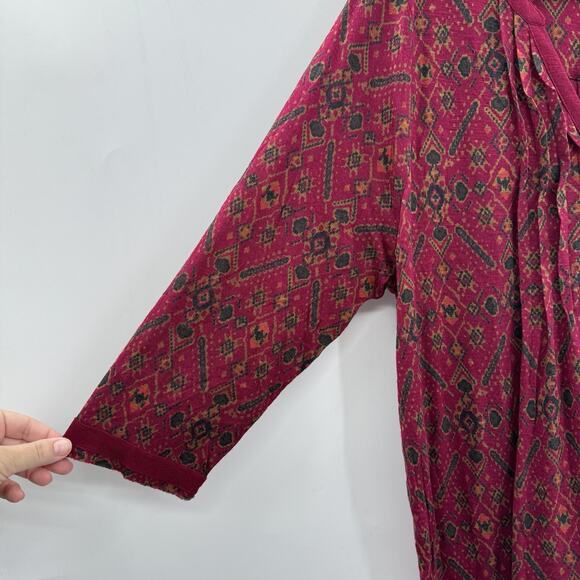 Lucky Brand Boho Aztec Print V-Neck Top Sz 3X Red Multi Rayon Casual Office - Picture 3 of 10